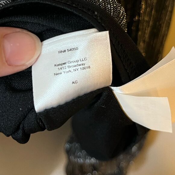 Nine West Metallic-Threaded Blouson-Sleeve Top Size Medium - Picture 11 of 11